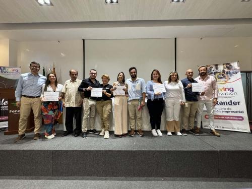 Ceremonia de Graduación Diplomado en Innovación Empresarial Santander